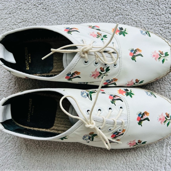 Yves St Laurent leather floral espadrille sneakers.   Brand new, never worn. - Picture 3 of 6